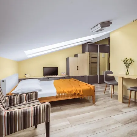 Native Rakowicka 6 Krakau